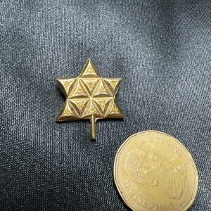 Gold Star Shaped Brooch